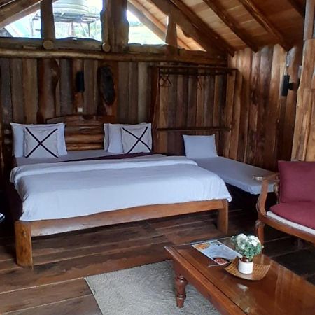 Eco Creations Wooden Cottage نوفارا إيلِيا المظهر الخارجي الصورة