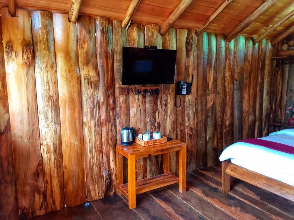Eco Creations Wooden Cottage نوفارا إيلِيا المظهر الخارجي الصورة